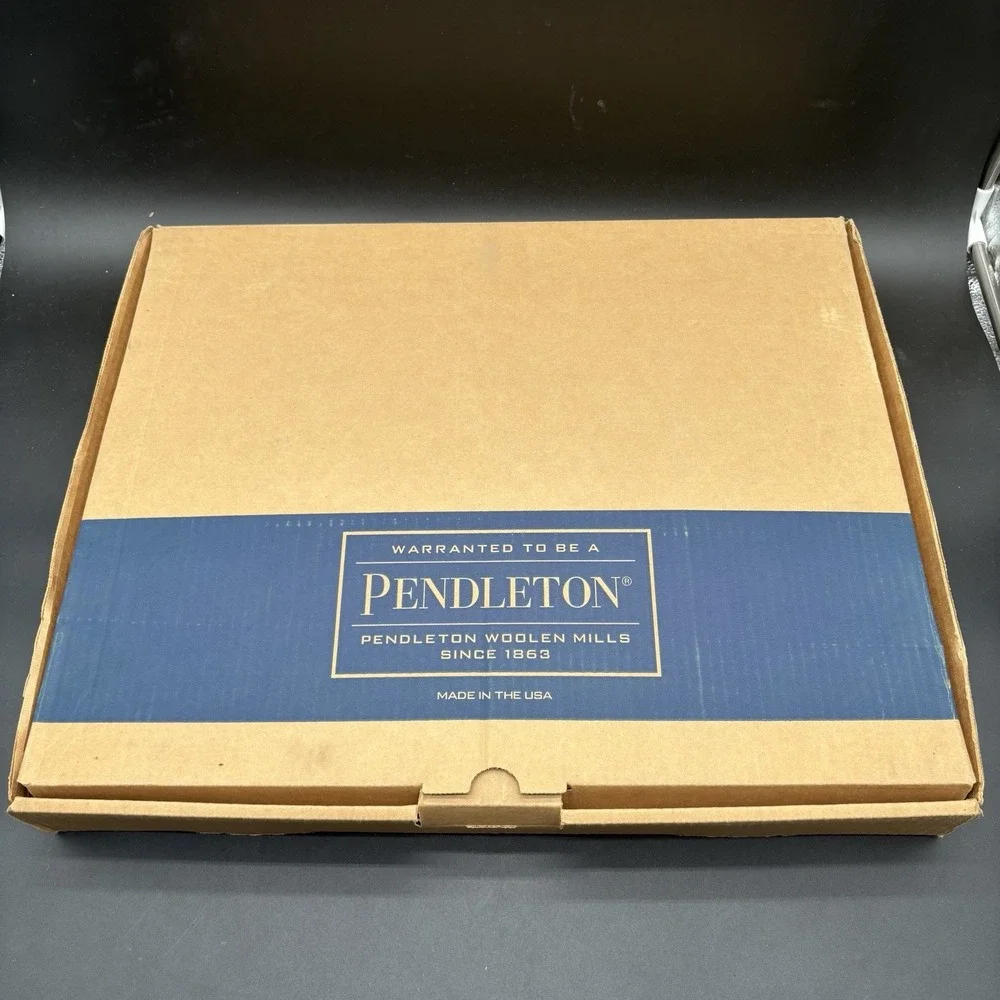 Pendleton Silver Bark Robe (64